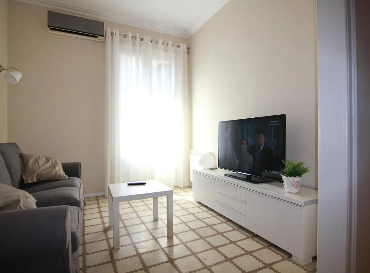 Corsega - Apartment In The Center Of Barcelona 0*,
