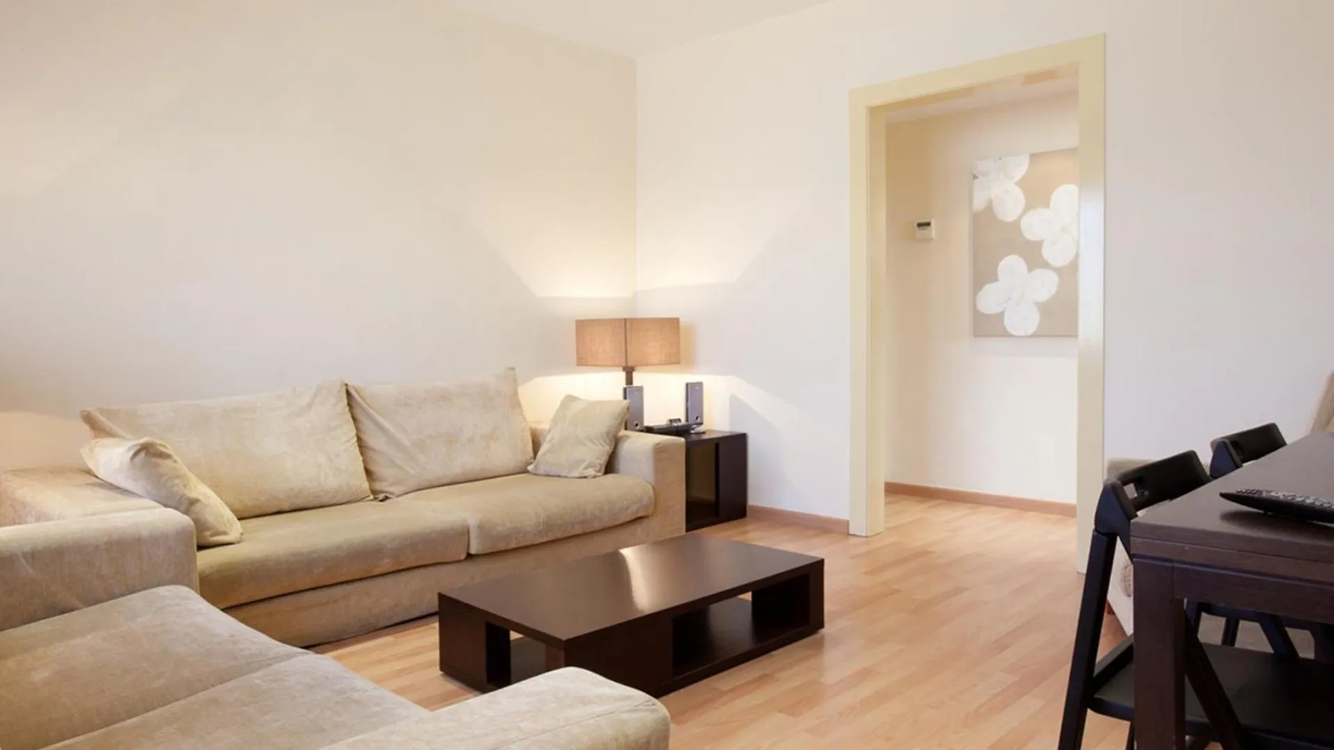 Corsega - Apartment In The Center Of Barcelona