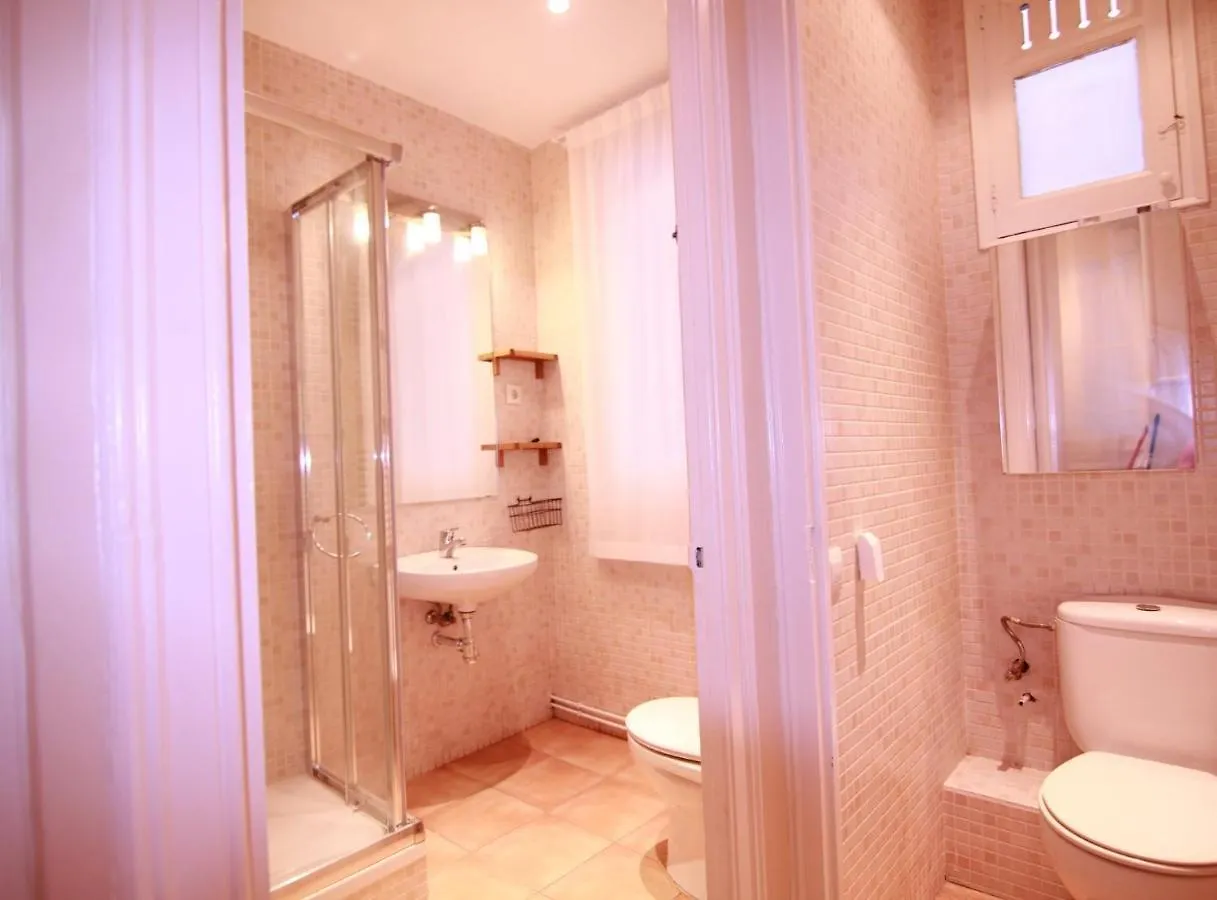 Corsega - Apartment In The Center Of Barcelona 0*,